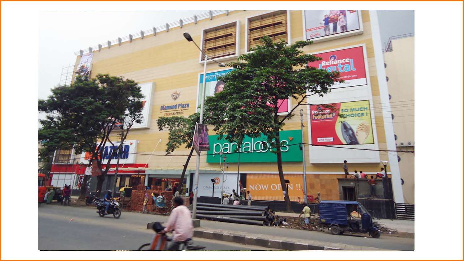 Diamond Plaza – Kolkata